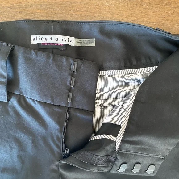 Alice + Olivia SIZE 2 Color Black - Picture 2 of 3